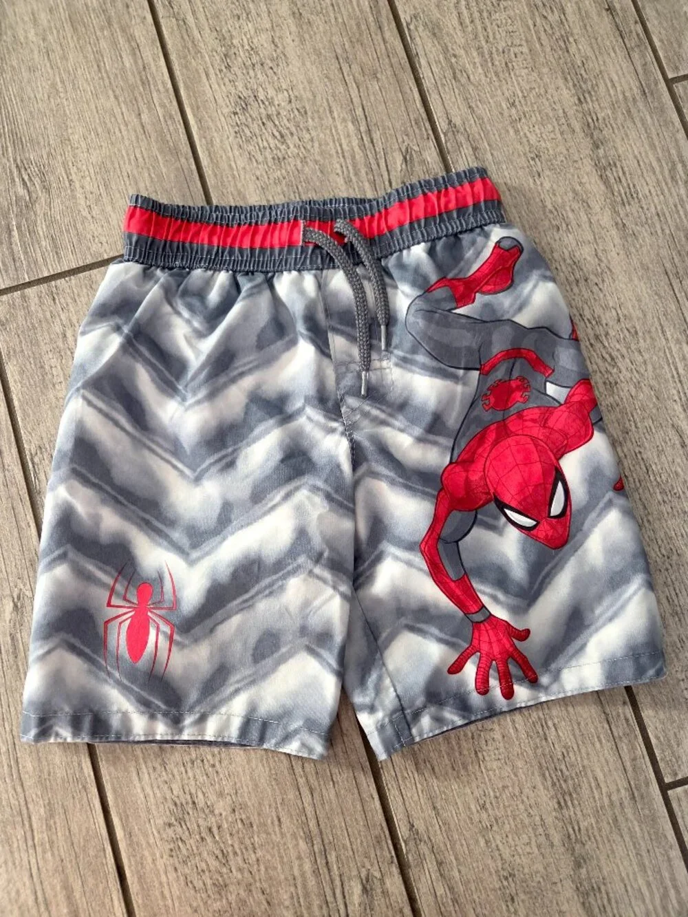 Marvel Spider-Man Boys Gray Red Swim Trunks Board Shorts Size XS